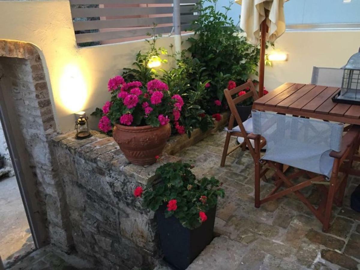 Anemomilos Jacuzzi Suite Corfu  Eksteriør bilde