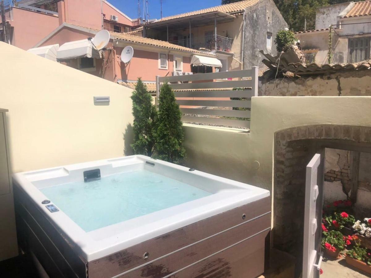 Anemomilos Jacuzzi Suite Corfu  Eksteriør bilde