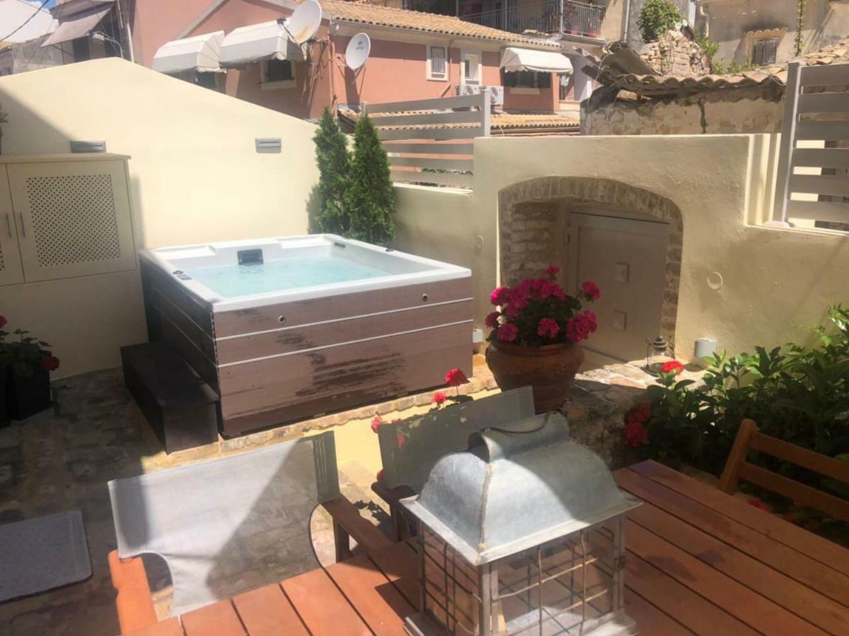 Anemomilos Jacuzzi Suite Corfu  Eksteriør bilde