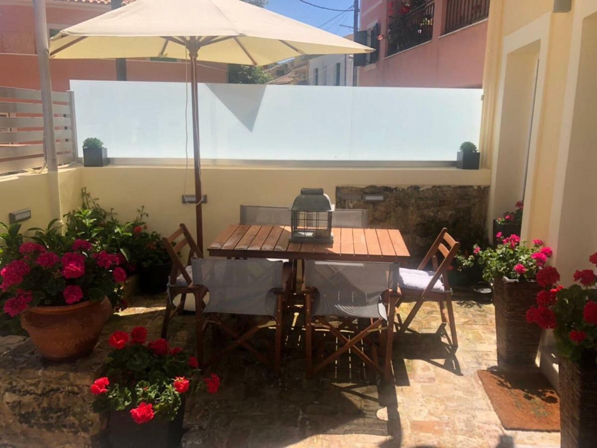 Anemomilos Jacuzzi Suite Corfu  Eksteriør bilde